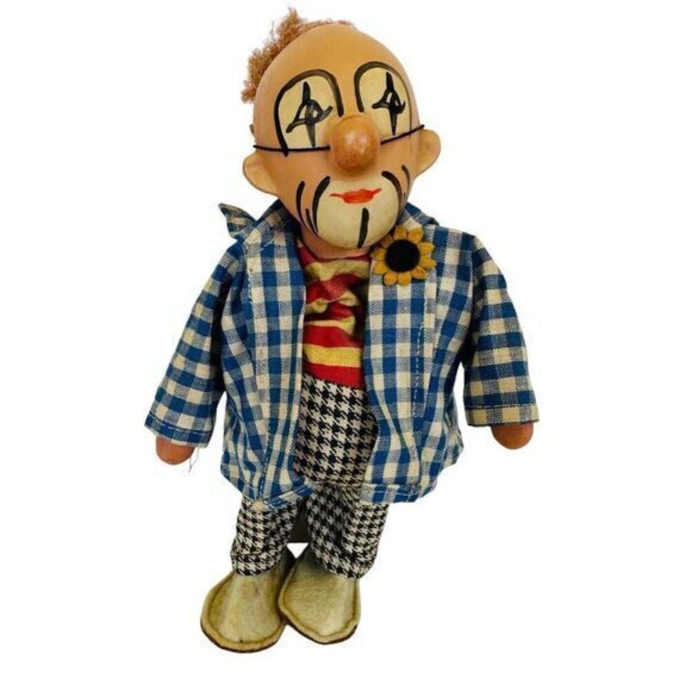 Vintage Windup Clown Toy 8.5" Tall In His Clown Suit, Shoes, & Clown Makeup‎